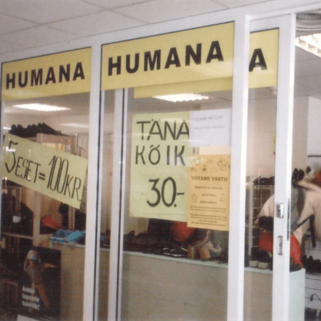Nõmme Humana välisuksed päevapakkumistega